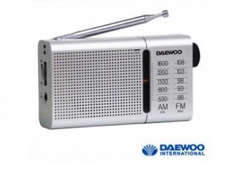 Radio portátil Daewoo DW1037